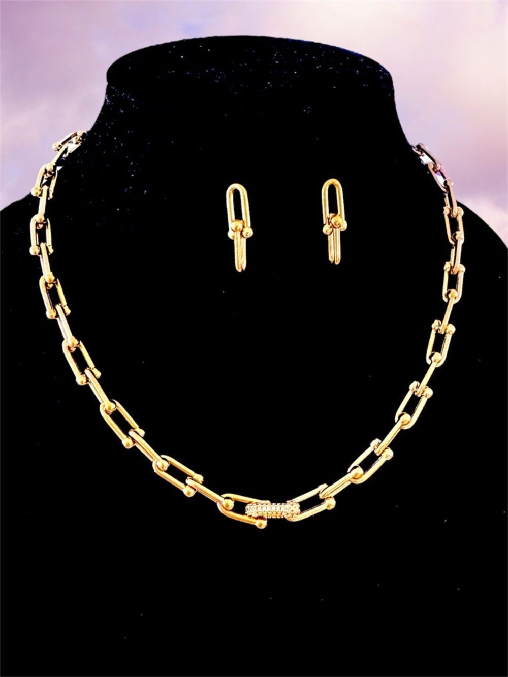 14K Gold Bold U Link Chain Necklace and Earrings Set - Elegant Women's Jewelry